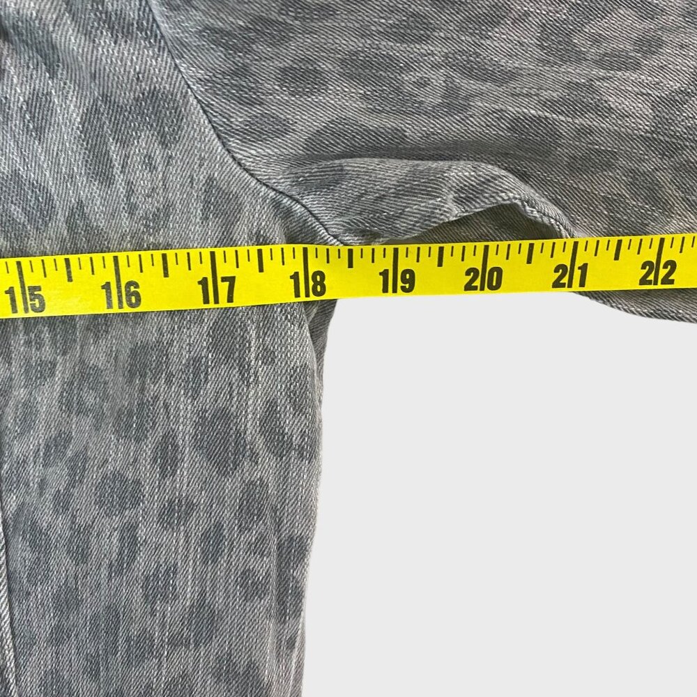 Kut From The Kloth Hand-Painted Denim Jacket Women's Medium Gray Cheetah Print - Picture 12 of 13